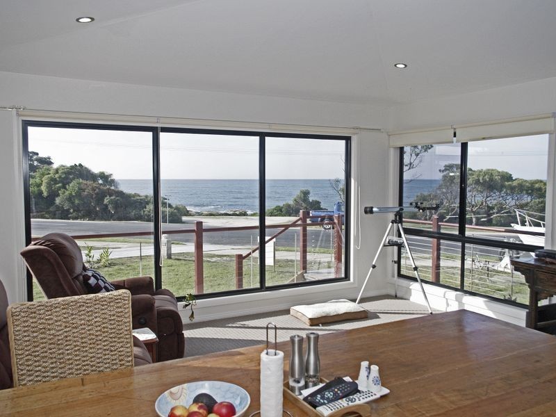 26 Tasman Highway, Bicheno TAS 7215