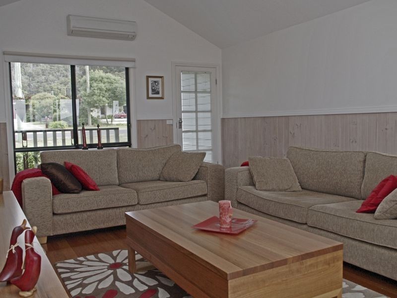 49 Foster Street, Bicheno TAS 7215