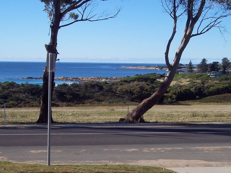 136 Tasman Highway, Bicheno TAS 7215