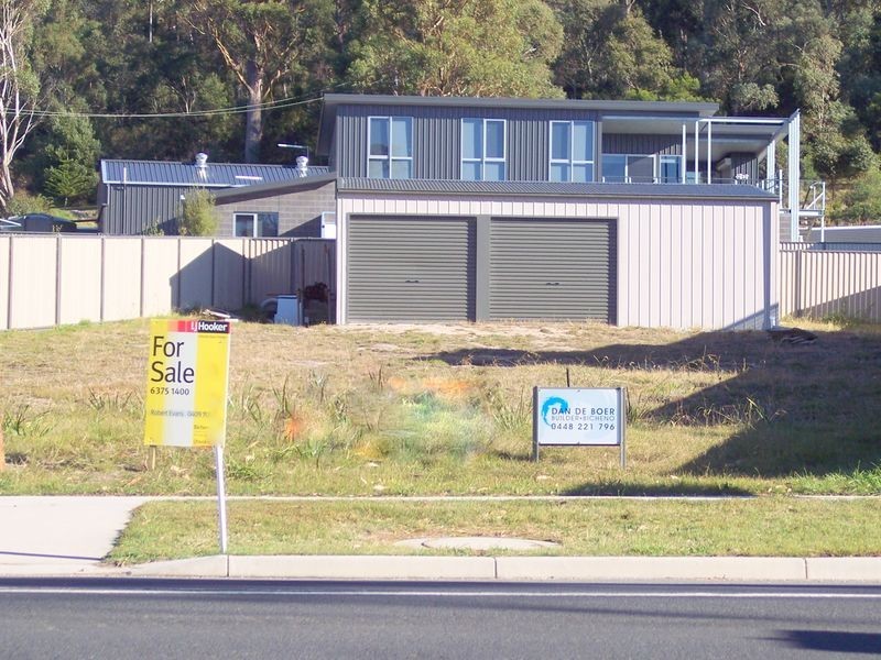 136 Tasman Highway, Bicheno TAS 7215