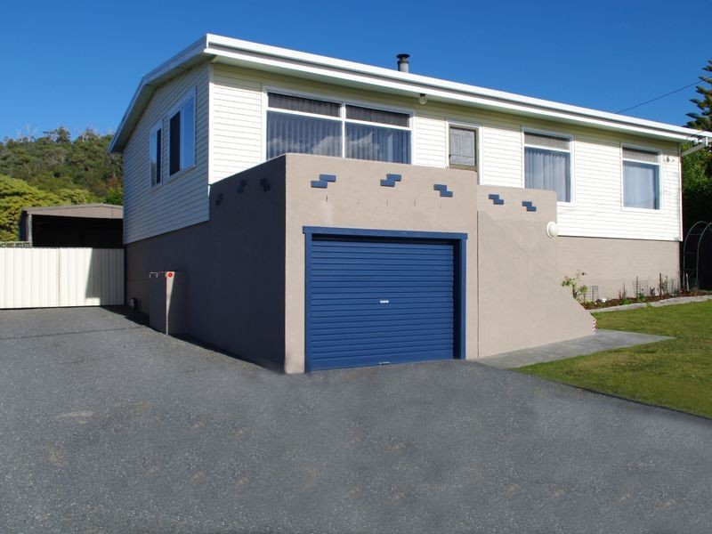 4 Makepeace Avenue, Bicheno TAS 7215