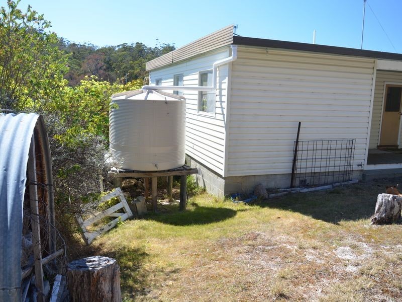 40 Freycinet Drive, Coles Bay TAS 7215