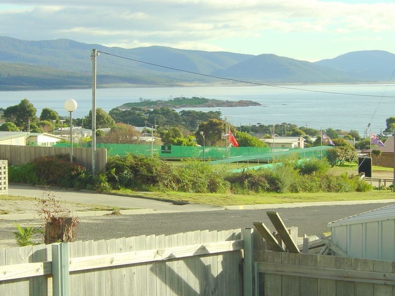 8 Apsley Court, Bicheno TAS 7215