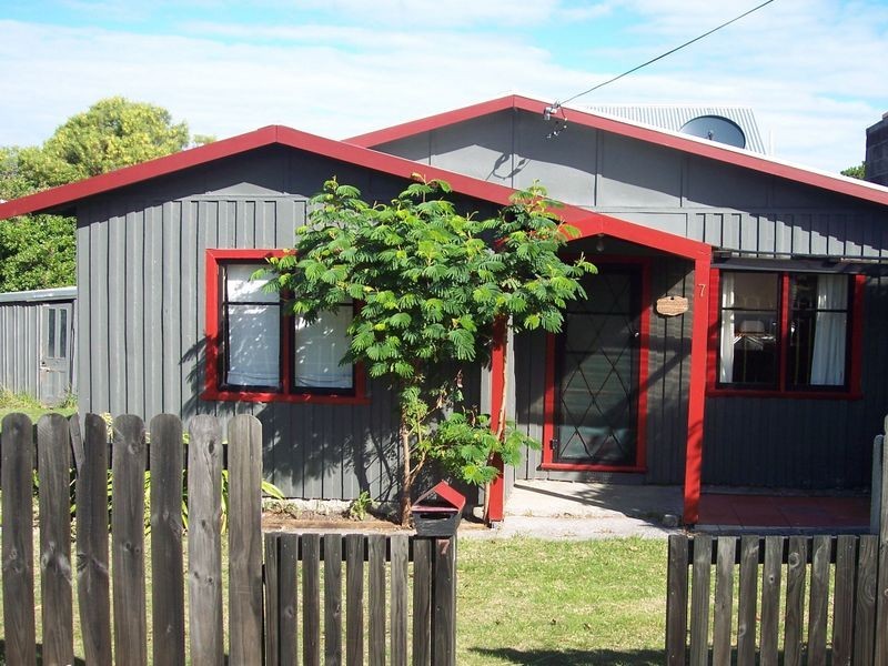 7 Douglas Street, Bicheno TAS 7215