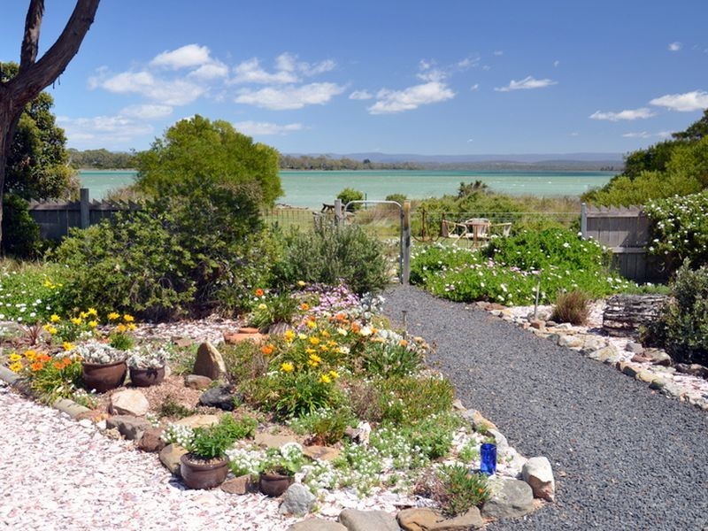 2012 Coles Bay Road, Coles Bay TAS 7215