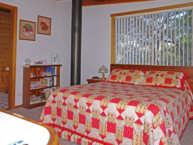 2012 Coles Bay Road, Coles Bay TAS 7215