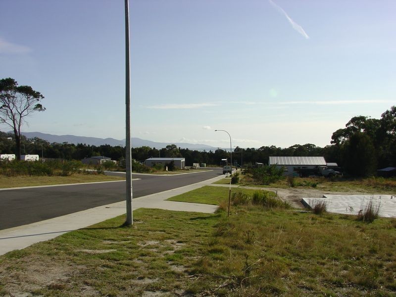 13 Rose Street, Bicheno TAS 7215