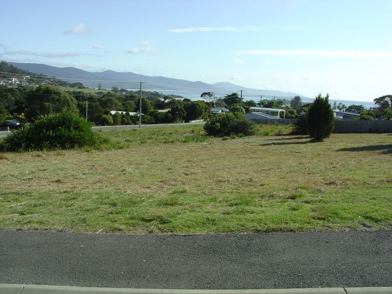 2 Gordon Heights, Bicheno TAS 7215