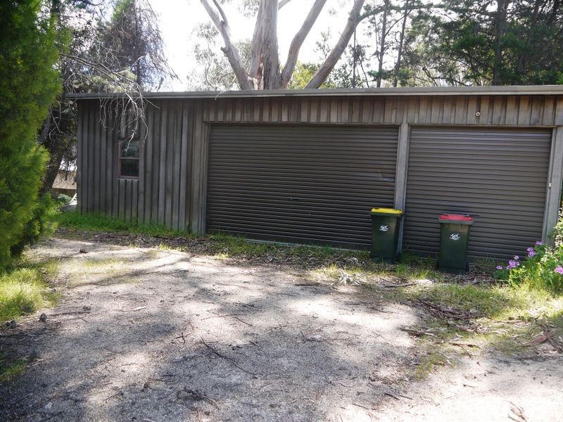 5 Esplanade East, Coles Bay TAS 7215