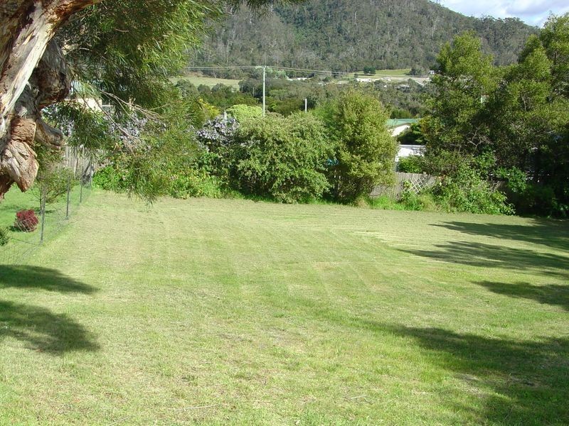 3 Gamble Crescent, Bicheno TAS 7215