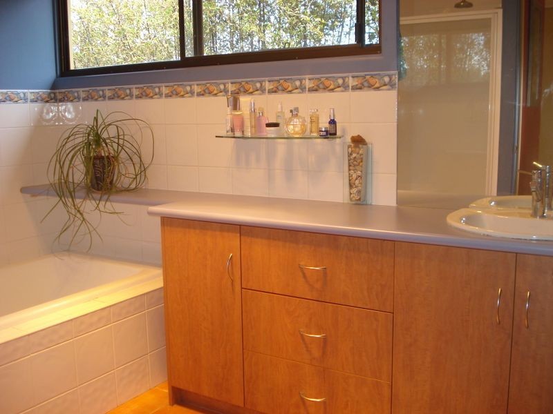 144 Tasman Highway, Bicheno TAS 7215