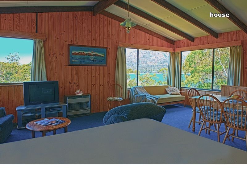 96 Freycinet Drive, Coles Bay TAS 7215