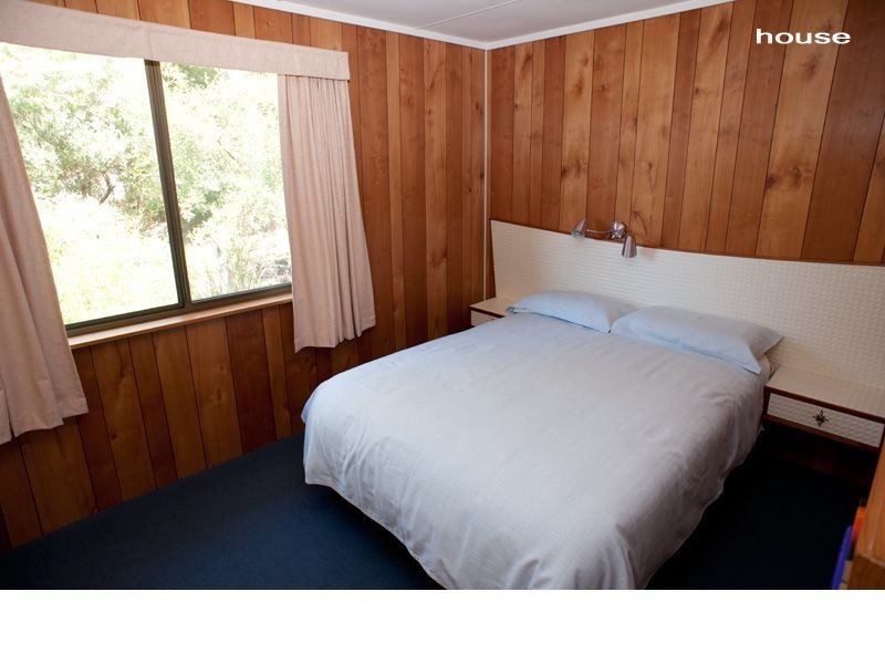 96 Freycinet Drive, Coles Bay TAS 7215