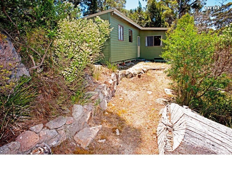 96 Freycinet Drive, Coles Bay TAS 7215