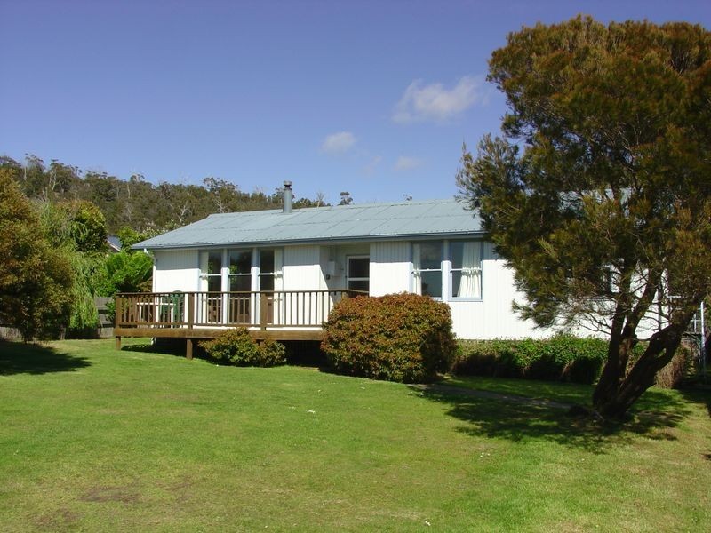 7 Scuba Court, Bicheno TAS 7215