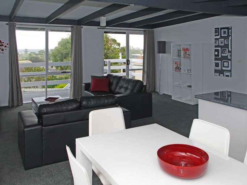 6 Beattie Avenue, Bicheno TAS 7215