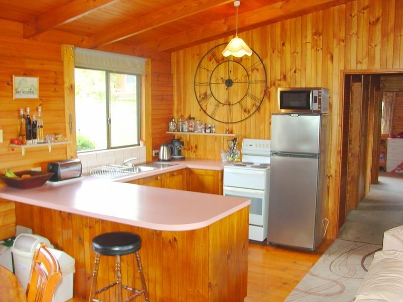 16 Tribe Street, Bicheno TAS 7215