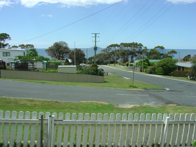 10 Douglas Street, Bicheno TAS 7215