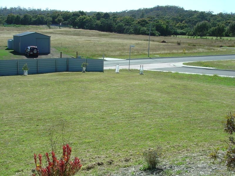 2 Sheoak Court, Coles Bay TAS 7215