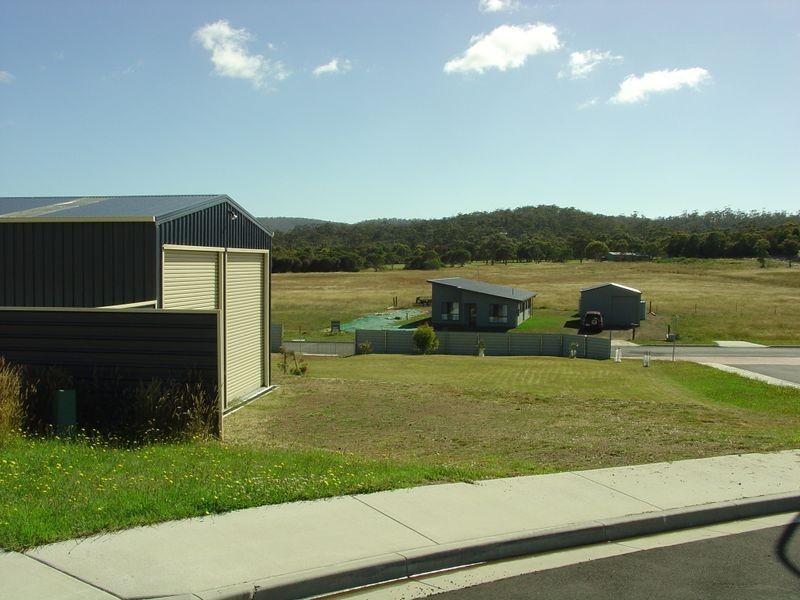 2 Sheoak Court, Coles Bay TAS 7215