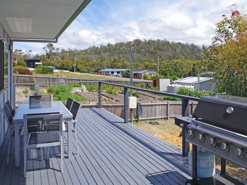 42 Gordon St, Bicheno TAS 7215