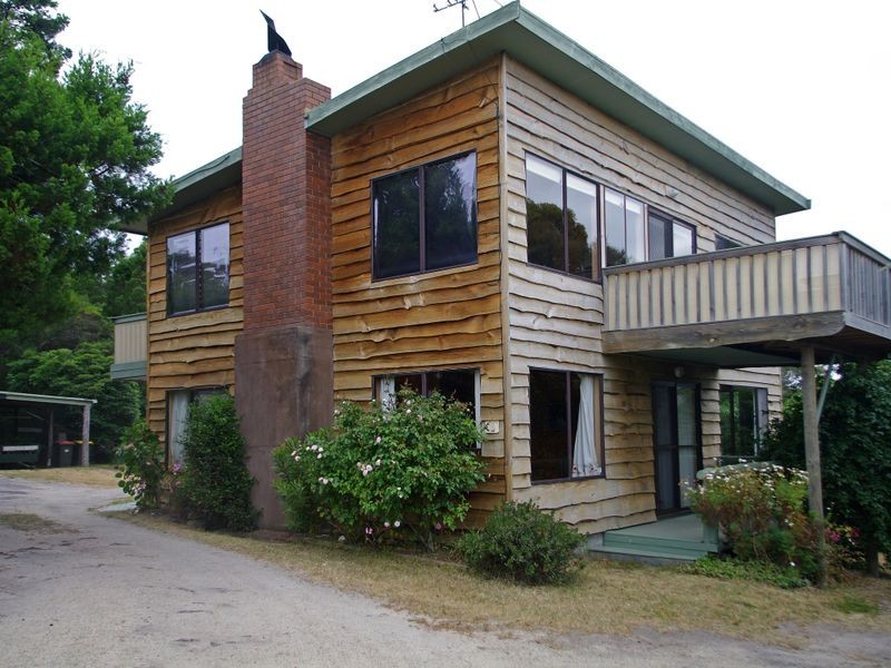 85 The Esplanade, Coles Bay TAS 7215