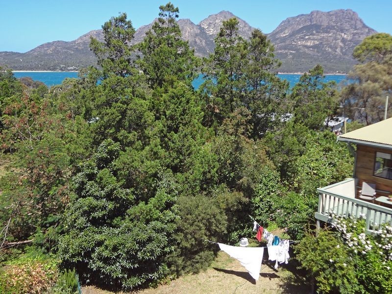 85 The Esplanade, Coles Bay TAS 7215