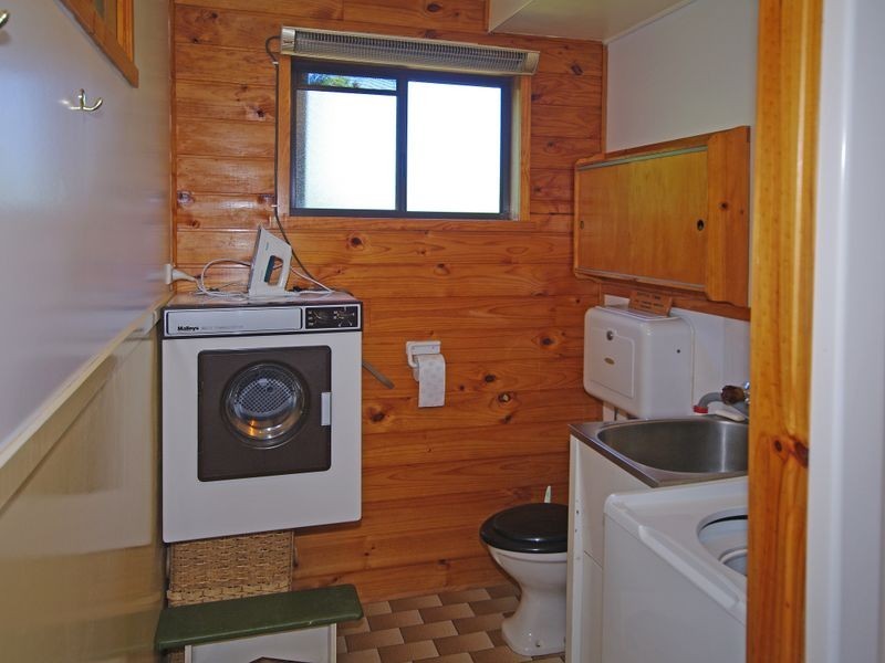 85 The Esplanade, Coles Bay TAS 7215