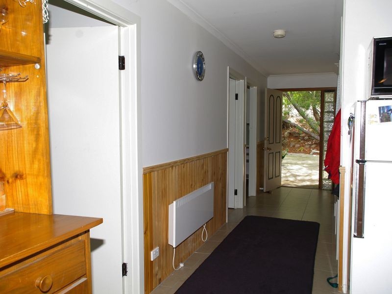 28 Bradley Drive, Coles Bay TAS 7215