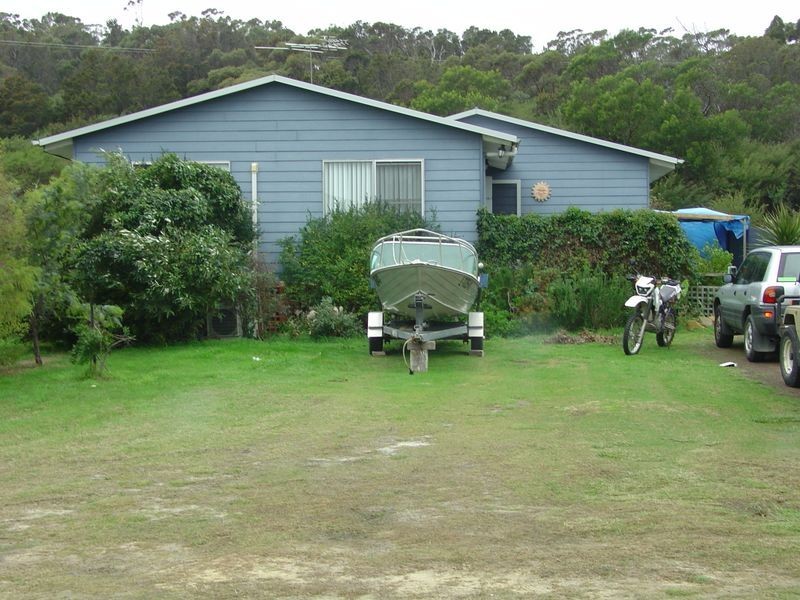 21 Muirs Place, Coles Bay TAS 7215