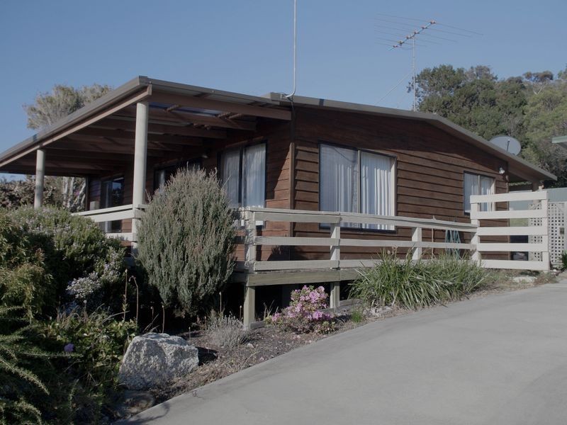 180 Tasman Highway, Bicheno TAS 7215