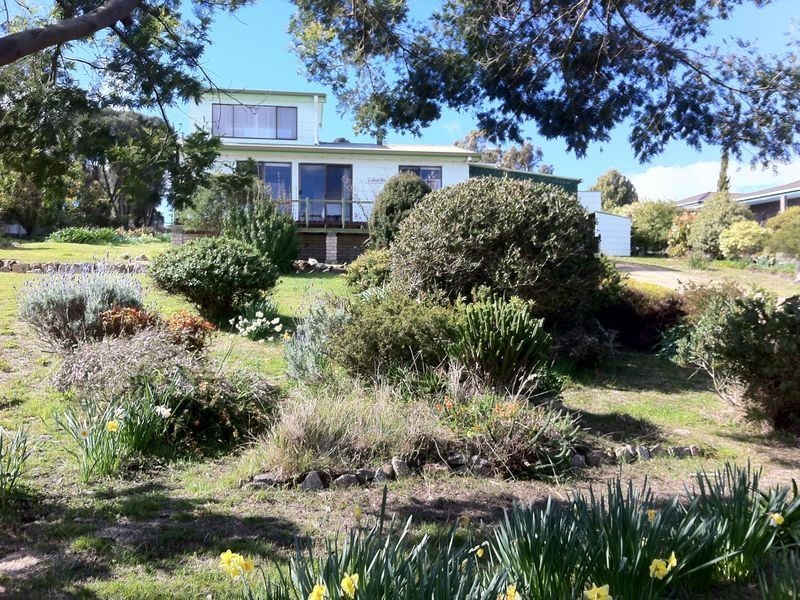 103 Swanwick Drive, Coles Bay TAS 7215
