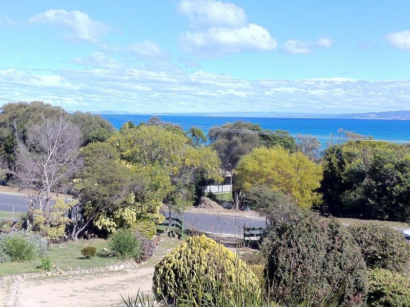103 Swanwick Drive, Coles Bay TAS 7215
