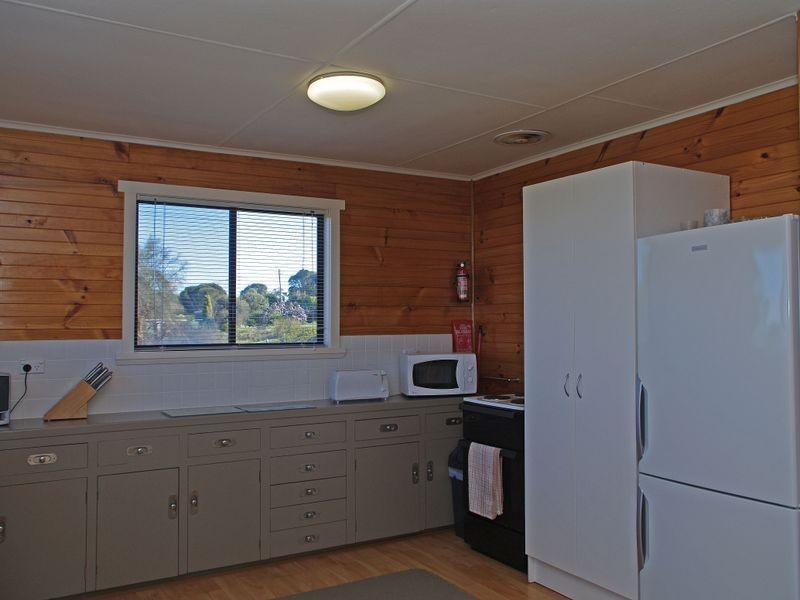 112 Swanwick Drive, Coles Bay TAS 7215