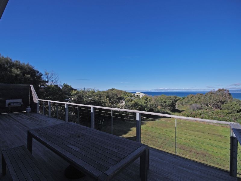 112 Swanwick Drive, Coles Bay TAS 7215