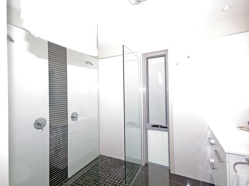 2/3 Bradley Drive, Coles Bay TAS 7215