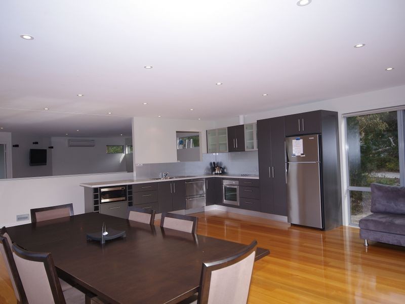 2/3 Bradley Drive, Coles Bay TAS 7215