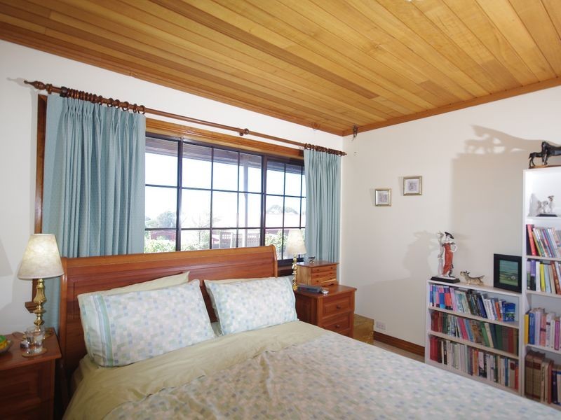12 Barrett Avenue, Bicheno TAS 7215