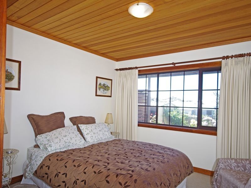12 Barrett Avenue, Bicheno TAS 7215