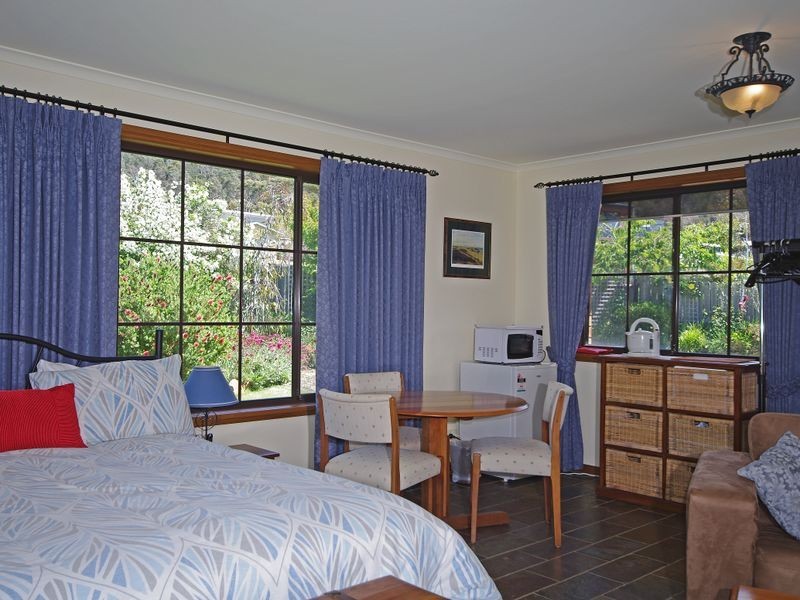12 Barrett Avenue, Bicheno TAS 7215
