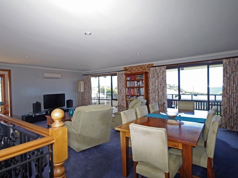 12 Barrett Avenue, Bicheno TAS 7215