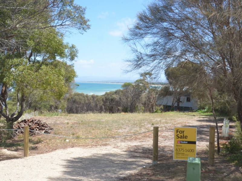 45 Oyster Bay Court, Coles Bay TAS 7215