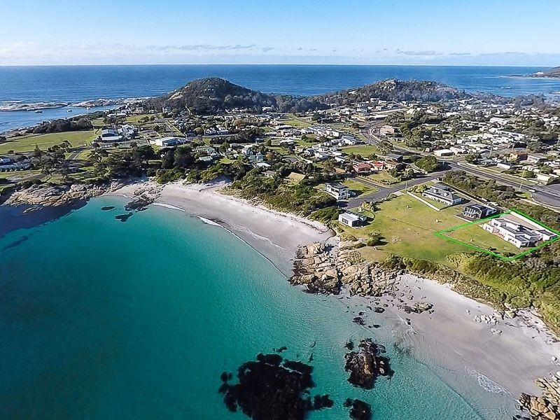 2 Jetty Road, Bicheno TAS 7215
