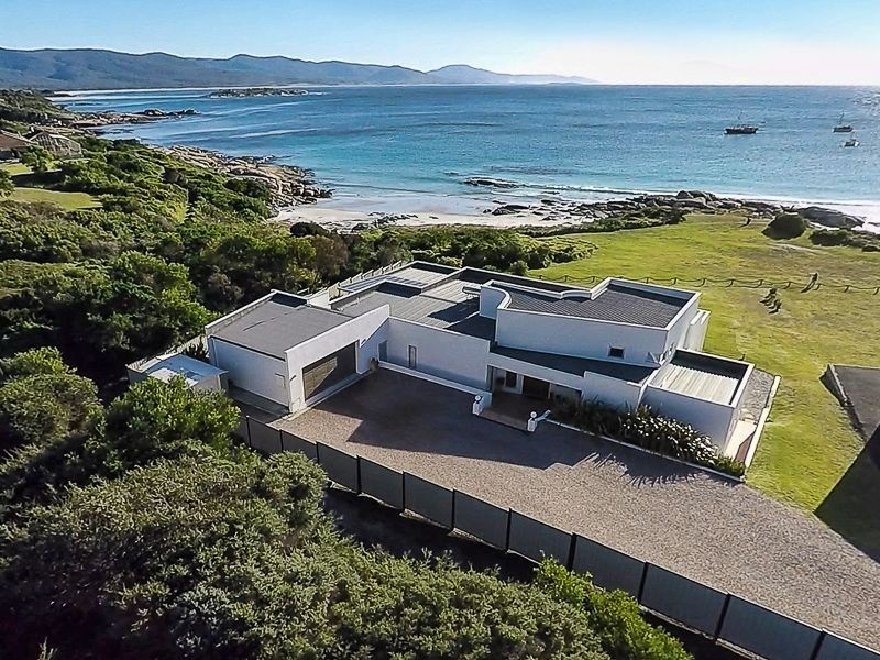 2 Jetty Road, Bicheno TAS 7215