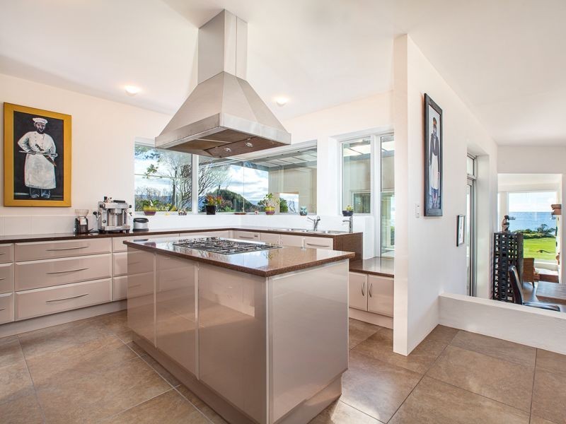 2 Jetty Road, Bicheno TAS 7215