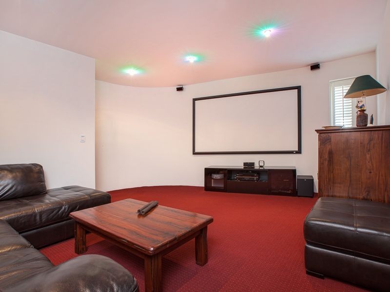 2 Jetty Road, Bicheno TAS 7215