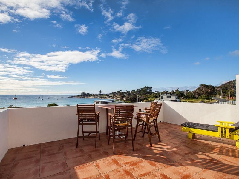 2 Jetty Road, Bicheno TAS 7215