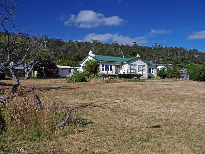 8-10 Lovett Street, Bicheno TAS 7215