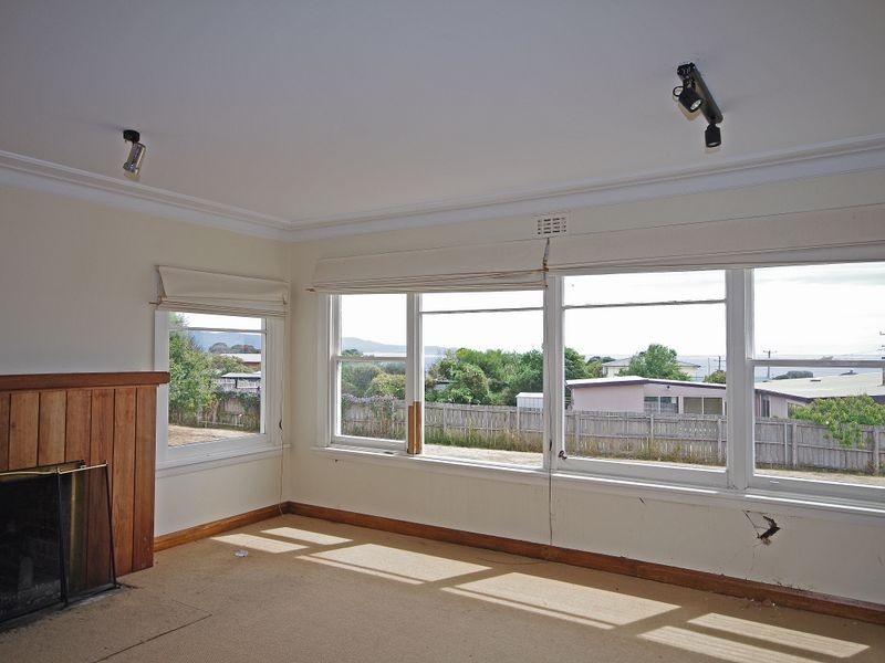 8-10 Lovett Street, Bicheno TAS 7215