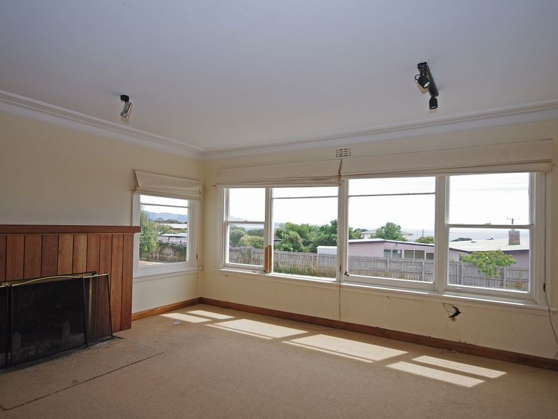8-10 Lovett Street, Bicheno TAS 7215